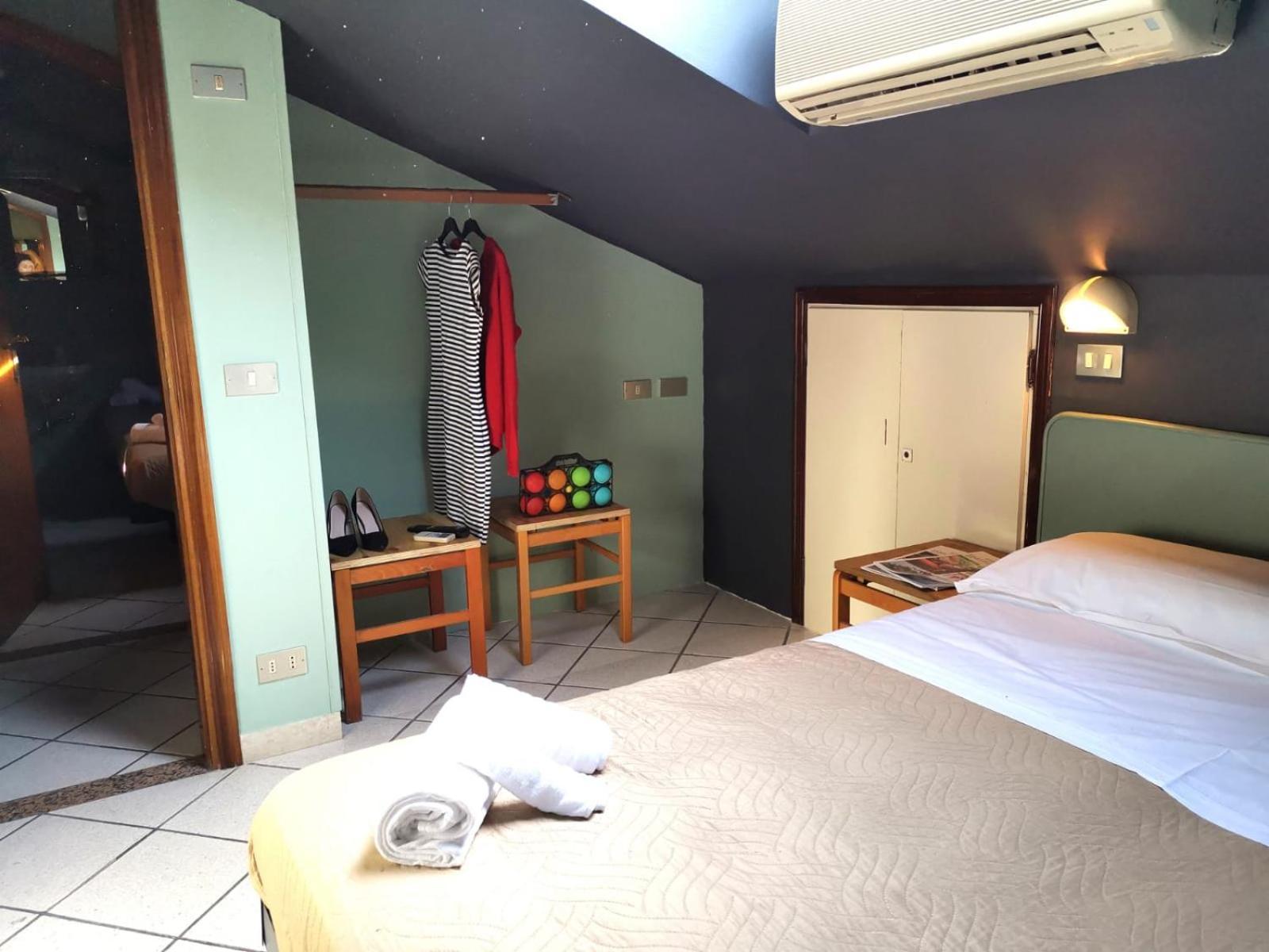 ホテル Casa Dorita - Free Breakfast Corner 8-12 チェルヴィア 部屋 写真