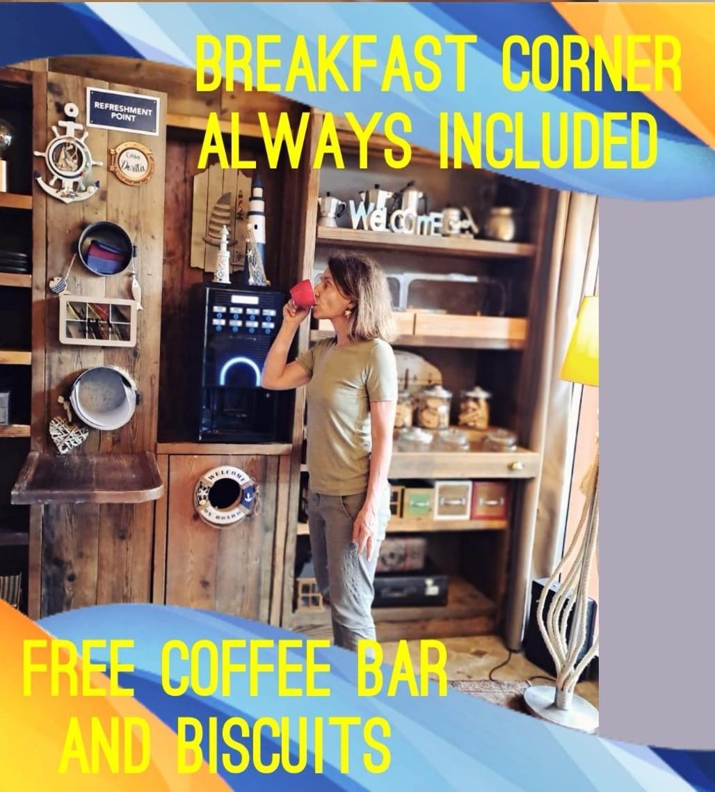 ホテル Casa Dorita - Free Breakfast Corner 8-12 チェルヴィア エクステリア 写真